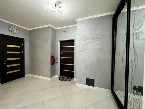 квартира за адресою Київ, Драгоманова вул., 2