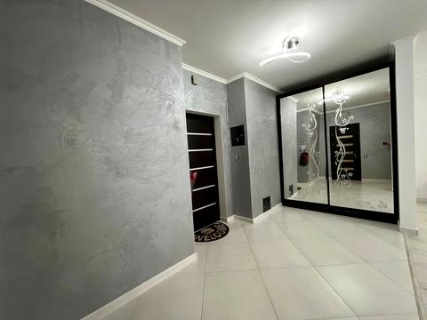 квартира за адресою Київ, Драгоманова вул., 2