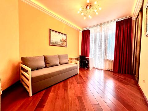 квартира по адресу Жилянская ул., 59