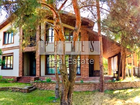 дом по адресу Радистов ул., (Будинок 1)