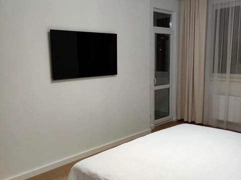 квартира за адресою Володимира Великого вул. (Артема), 10е