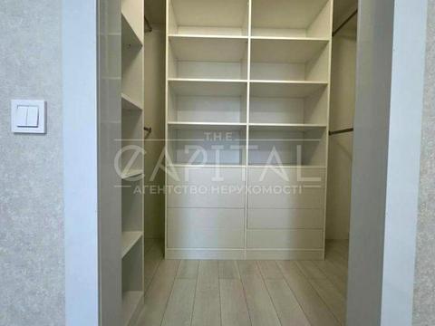 квартира за адресою Київ, Регенераторна вул., 4к2