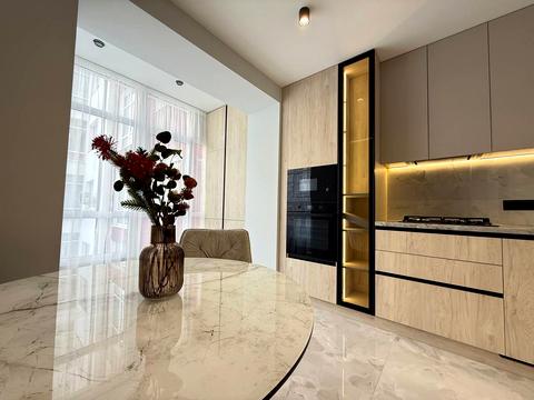 квартира по адресу Высочана ул., 18