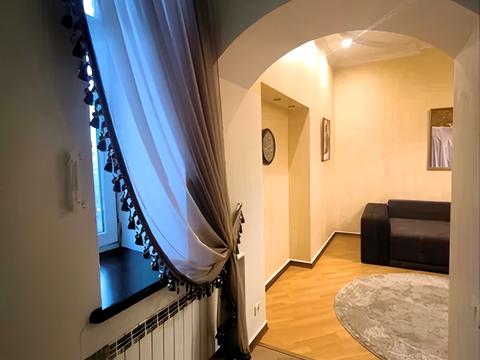 квартира за адресою Київ, Симона Петлюри вул. (Комінтерну), 8