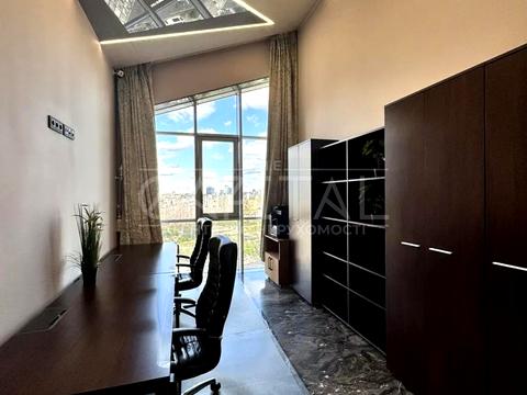 комерційна за адресою Митрополита Василя Липківського вул. (Урицького), 16