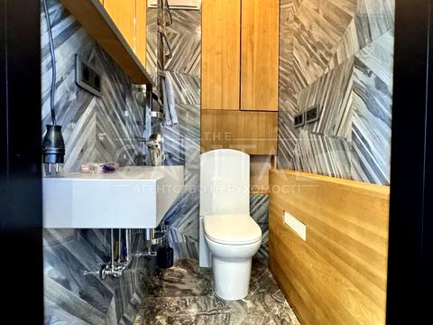 комерційна за адресою Митрополита Василя Липківського вул. (Урицького), 16