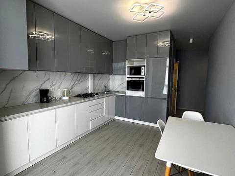 квартира по адресу Высочана ул., 18