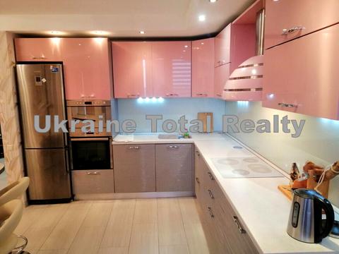 квартира за адресою Печерська вул., 2