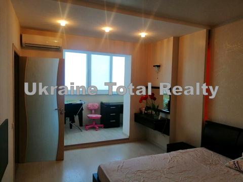 квартира за адресою Печерська вул., 2