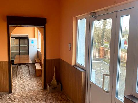 коммерческая по адресу Грушевського, 63