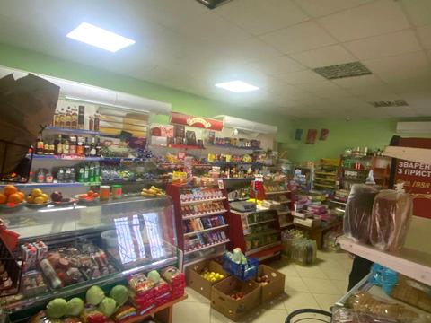 коммерческая по адресу Грушевського, 63