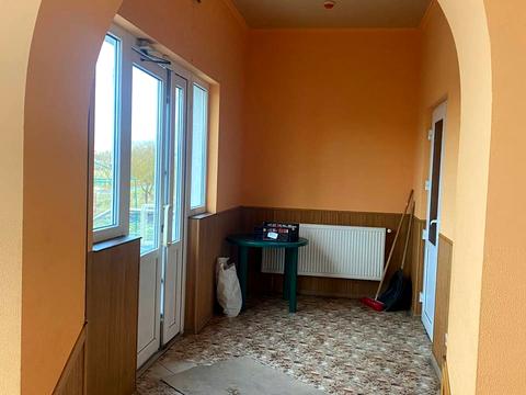 коммерческая по адресу Грушевського, 63