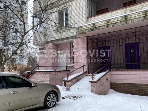 комерційна за адресою Академіка Булаховського вул., 5-Г