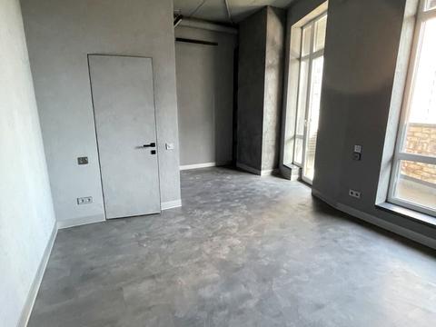 комерційна за адресою Ламана вул., 18