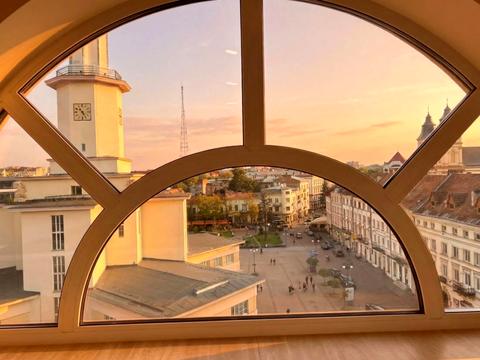 квартира за адресою Івано-Франківськ, Ринок пл., 1