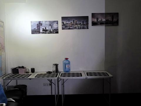 комерційна за адресою Лариси Руденко вул., 6