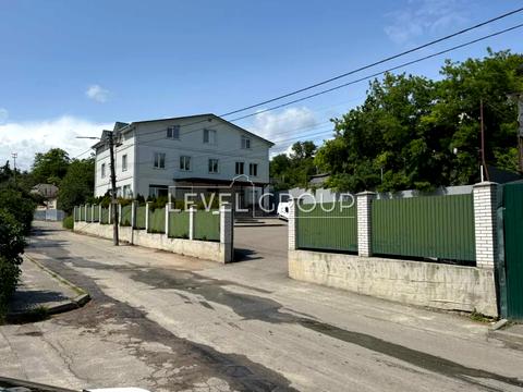 коммерческая по адресу Лауреатская ул., 8