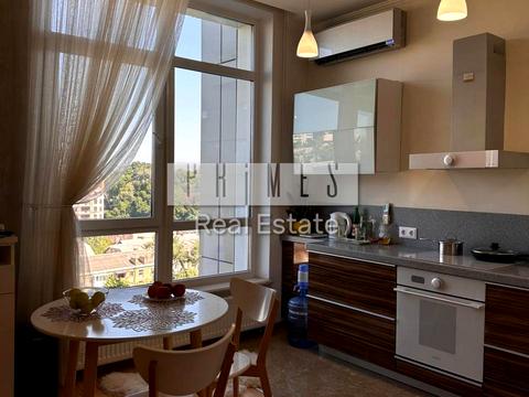 квартира за адресою Андрія Верхогляда вул. (Михайла Драгомирова), 3