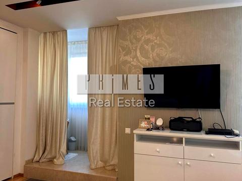 квартира за адресою Андрія Верхогляда вул. (Михайла Драгомирова), 3