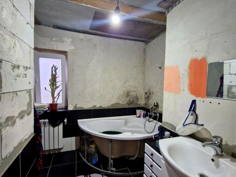 квартира за адресою Авіаційна вул., 49