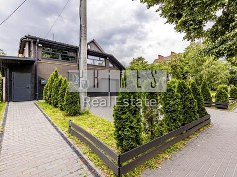 будинок за адресою Винроградська