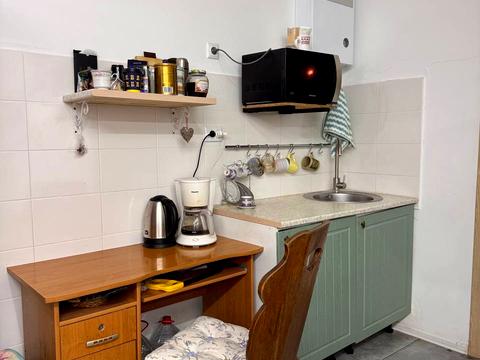 комерційна за адресою Романа Шухевича вул. (Курчатова), 6а