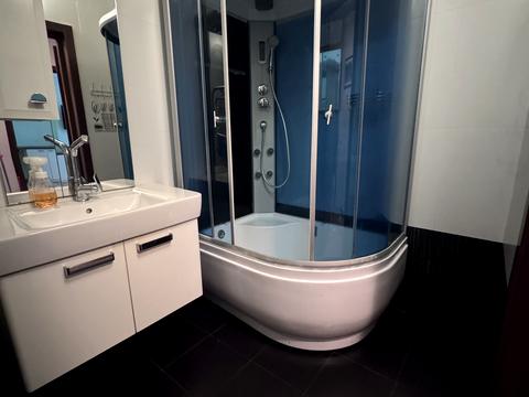 квартира за адресою Олександра Мишуги вул., 8