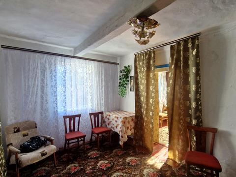 будинок за адресою Центральна, 5