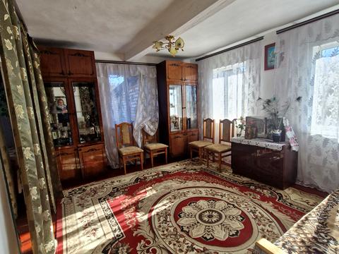 будинок за адресою Центральна, 5