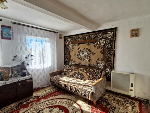 будинок за адресою Центральна, 5