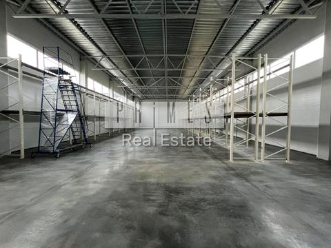 комерційна за адресою Броварська вул., 20