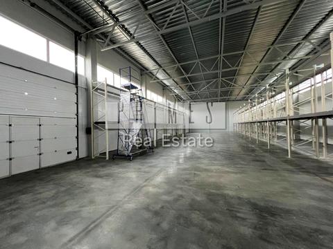 комерційна за адресою Броварська вул., 20