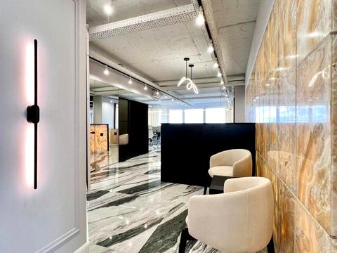 комерційна за адресою Кловський узвіз (Кловський), 7a