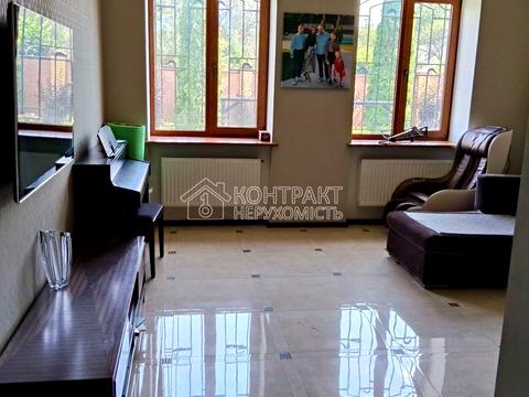 будинок за адресою вул.Лятошинського