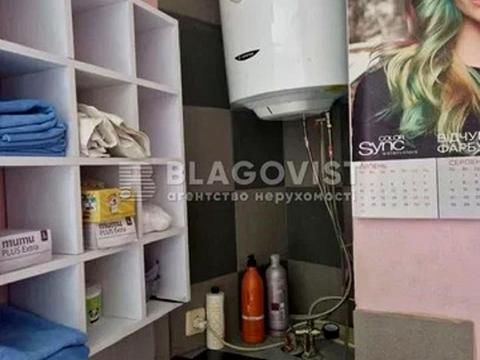 комерційна за адресою Новодарницька вул., 8