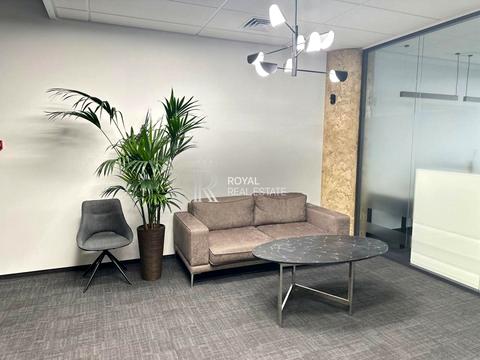 комерційна за адресою Київ, Болсуновська вул. (Сергія Струтинського), 13-15