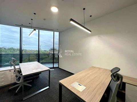 комерційна за адресою Київ, Болсуновська вул. (Сергія Струтинського), 13-15