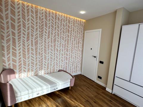 будинок за адресою с. Крихівці, Веселкова