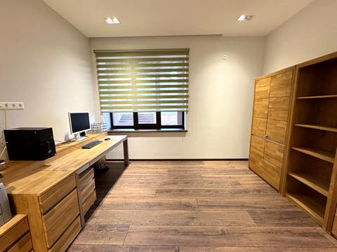 будинок за адресою Будівельників