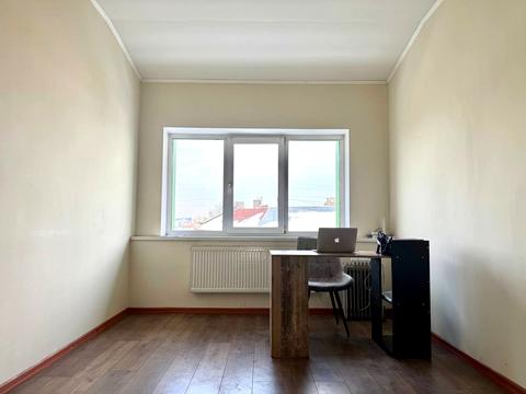 комерційна за адресою Львів, Богдана Хмельницького вул., 100