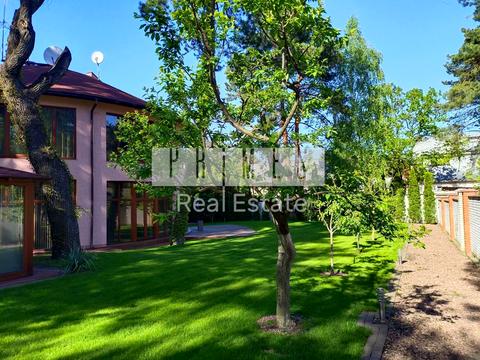 будинок за адресою смт. Козин, Олексіївська вул.