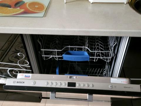 квартира за адресою Олексія Вадатурського вул. (Маршала Малиновського), 18б