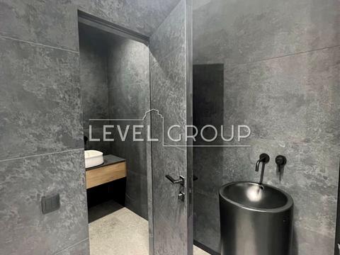 коммерческая по адресу Днепровская набережная ул., 15-Є