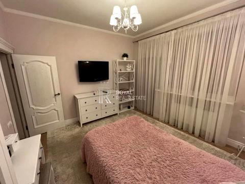 дом по адресу с. Великая Александровка, вул. Лесі Українки