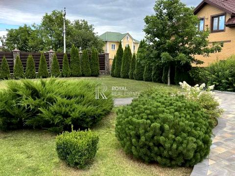 дом по адресу с. Великая Александровка, вул. Лесі Українки