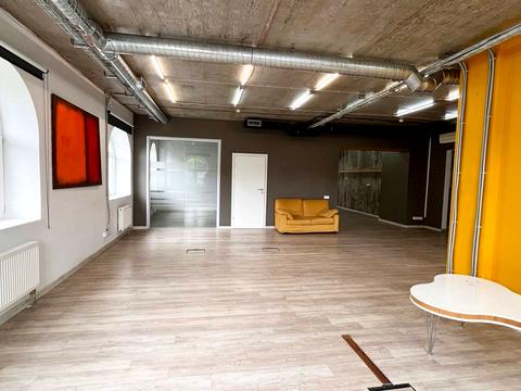 комерційна за адресою Воздвиженська вул., 45-49