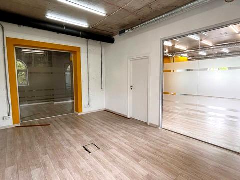 комерційна за адресою Воздвиженська вул., 45-49