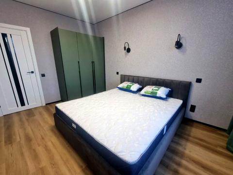 квартира за адресою Причальна вул., 10