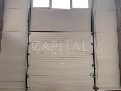 комерційна за адресою Польова вул., 1