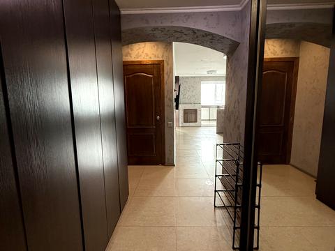 квартира за адресою Зоряний бульв., 1